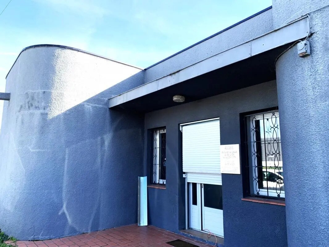 Flex in Toulouse for lease Building Photo- Image 1 of 13