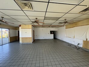 1909 W Dallas Ave, Selma, AL for lease Interior Photo- Image 1 of 2