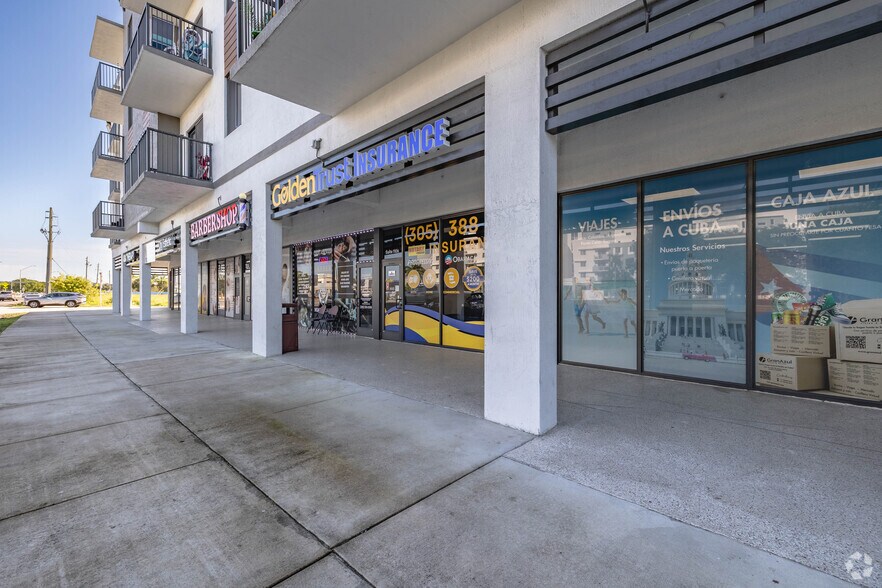 26315 Parker Ave, Naranja, FL à louer - Photo du bâtiment - Image 3 de 24