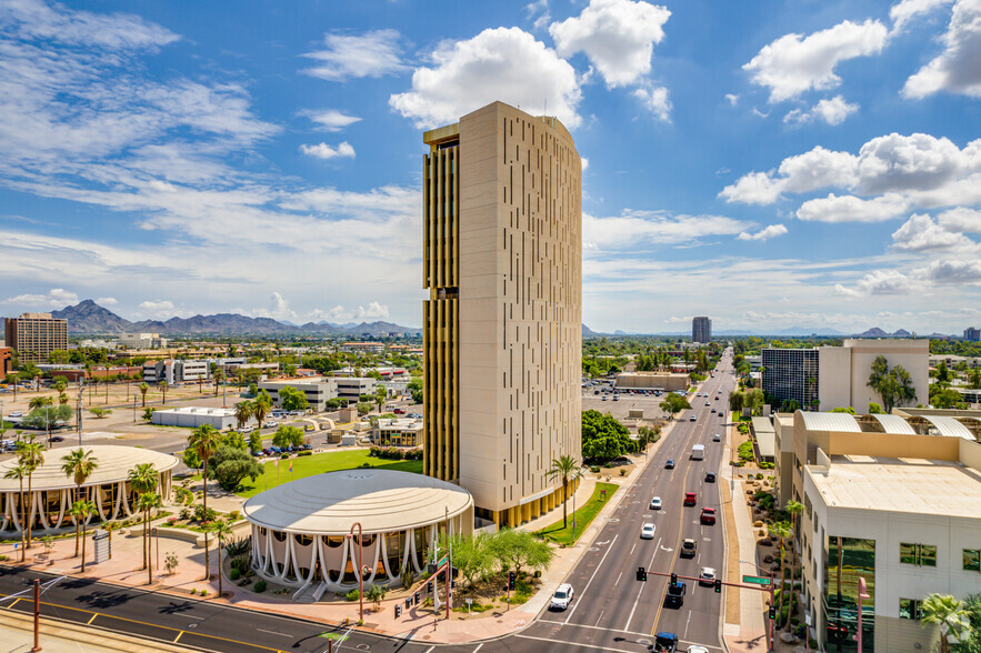 3443 N Central Ave, Phoenix, AZ for lease - Building Photo - Image 3 of 24