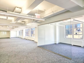 215 Lexington Ave, New York, NY for lease Interior Photo- Image 2 of 6
