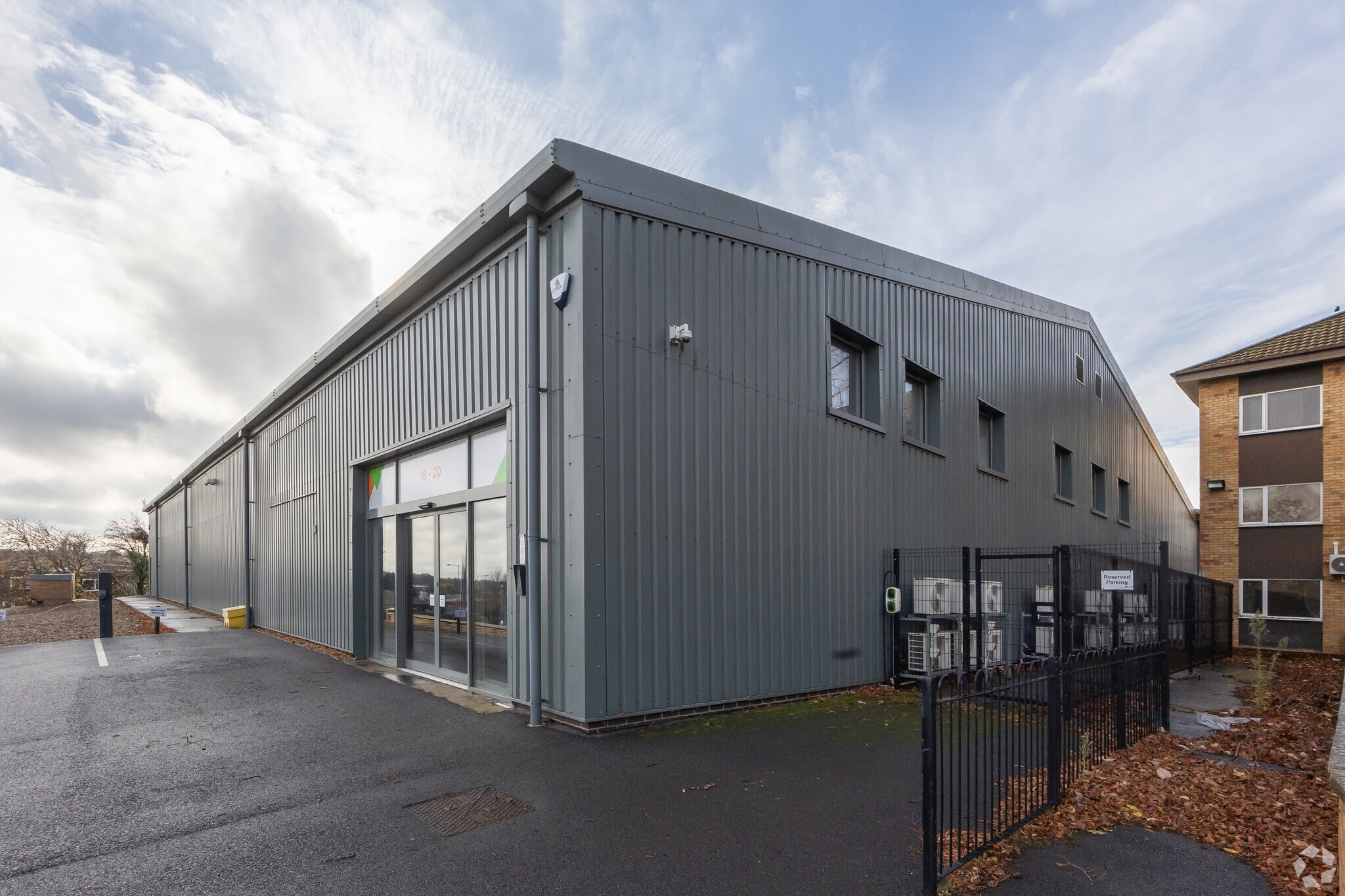 18-20 Bradfield Rd, Wellingborough for sale Primary Photo- Image 1 of 11