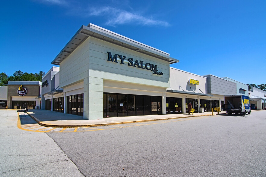 8595 Beach Blvd, Jacksonville, FL for lease - Building Photo - Image 1 of 42