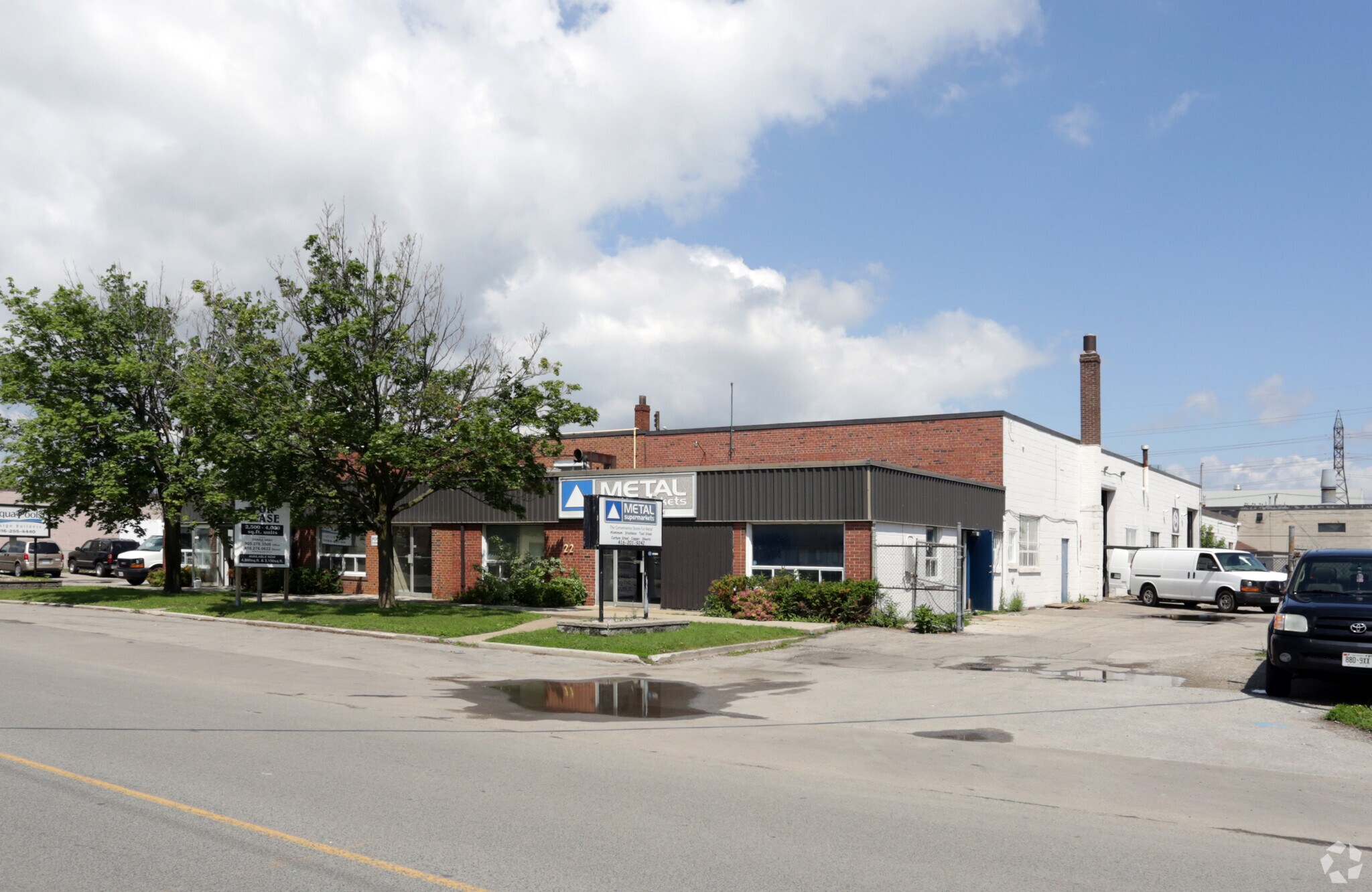 22 Jutland Rd, Toronto, ON à vendre Photo principale- Image 1 de 1