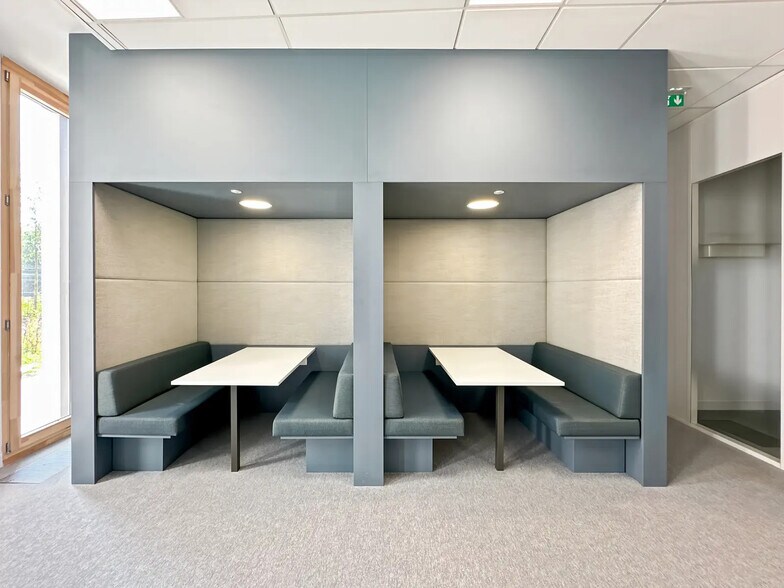 Bureau dans Grenoble à louer - Photo intérieure - Image 1 de 4