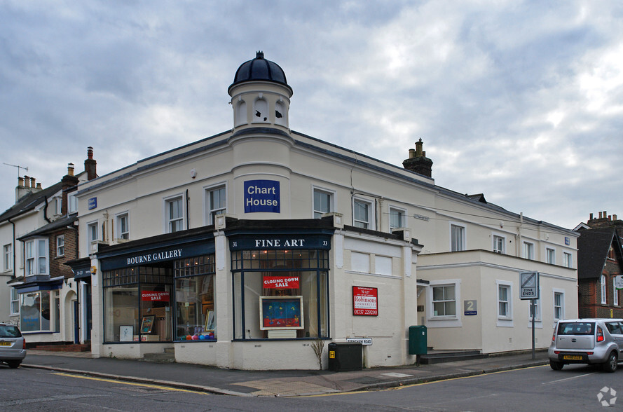 31-33 Lesbourne Rd, Reigate à louer - Photo du bâtiment - Image 2 de 7