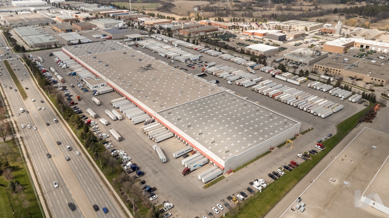 8495 Goreway Dr, Brampton, ON à louer Aérien- Image 1 de 1