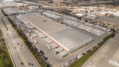 8495 Goreway Dr, Brampton, ON à louer Aérien- Image 1 de 1