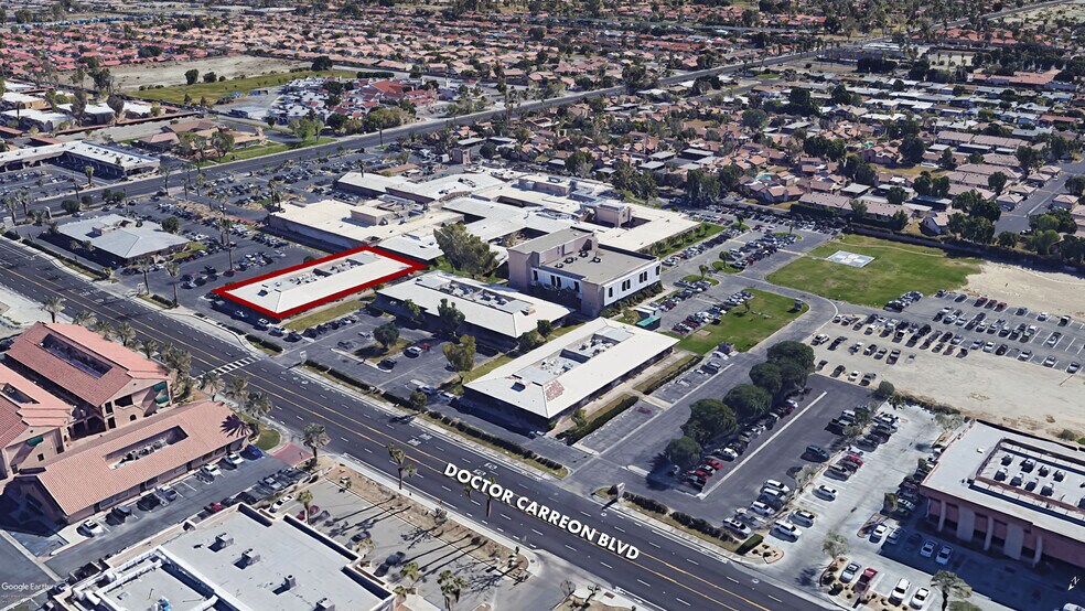 81893 Dr. Carreon Blvd, Indio, CA à vendre - Photo du bâtiment - Image 3 de 7