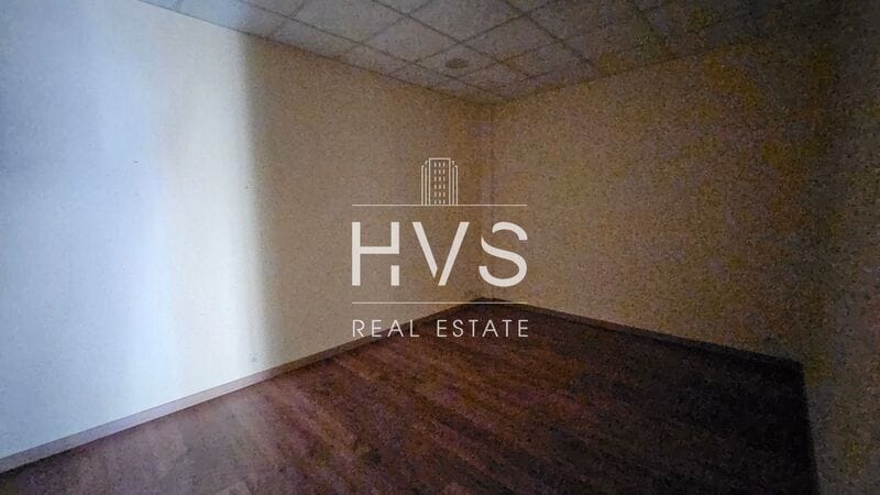 190 Rue Marcelle Isoard, Aix-en-Provence for lease - Interior Photo - Image 3 of 11