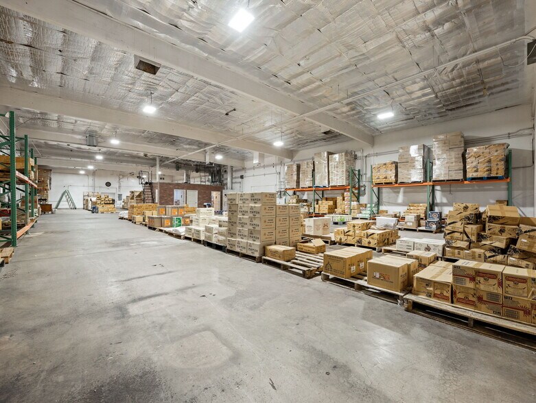 4239 N 40th Ave, Phoenix, AZ à vendre - Photo du bâtiment - Image 2 de 45