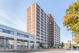 Plus de détails pour Mercury Gdns, Romford - Bureau à vendre