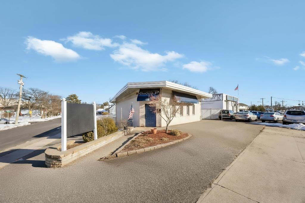 600 Hicksville Rd, Bethpage, NY for sale Primary Photo- Image 1 of 5