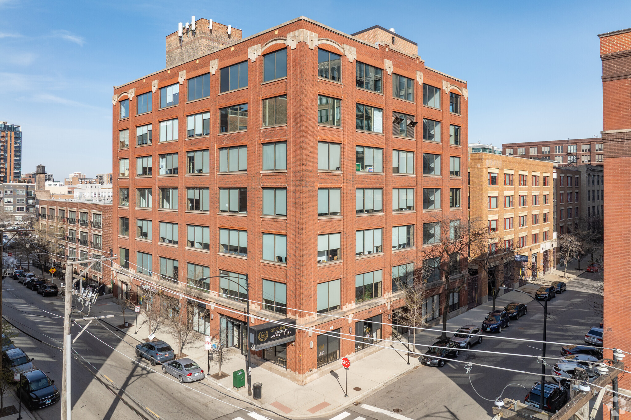 910 W Van Buren St, Chicago, IL for lease Building Photo- Image 1 of 12