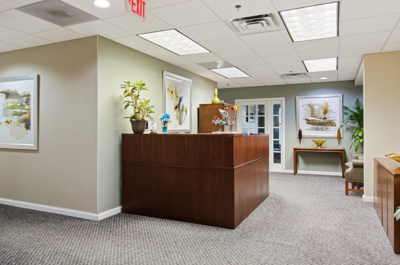 100 2nd Ave N, Saint Petersburg, FL 33701 - Unité 200 - - Photo intérieure - Image 2 of 4