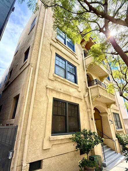 1541 8th Ave, San Diego, CA à vendre - Photo du bâtiment - Image 3 de 20