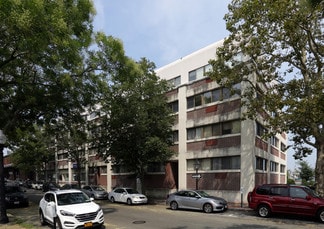 More details for 26 S Water St, New Bedford, MA - Retail for Lease