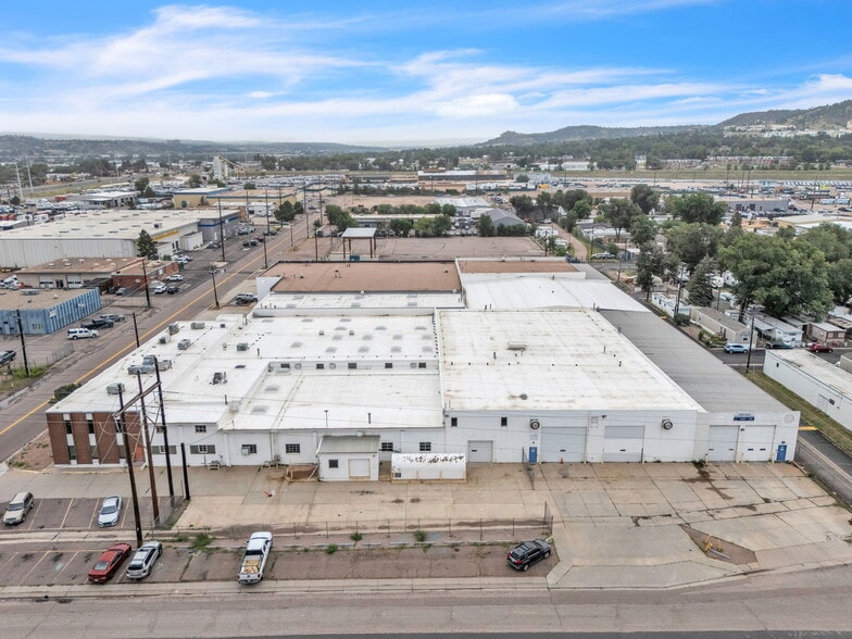 3605-3625 N Stone Ave, Colorado Springs, CO for lease - Building Photo - Image 3 of 21