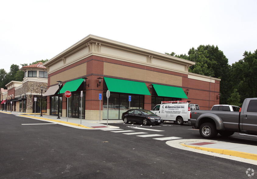 10120 Fairfax Blvd, Fairfax, VA for lease - Building Photo - Image 3 of 3