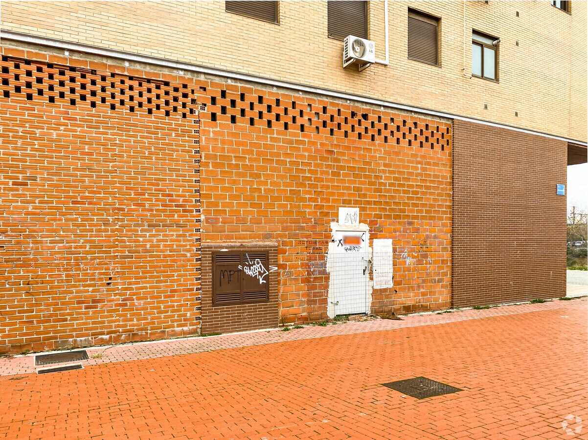 Calle Valdemoro, 13, Leganés, MAD 28914 - Unité Puerta 04 -  - Photo intérieure - Image 2 of 3