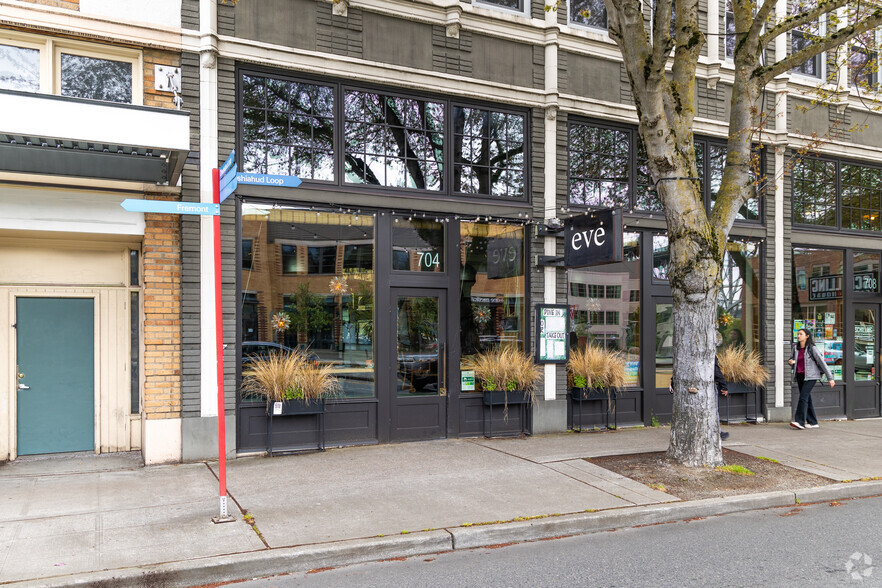 704-716 N 34th St, Seattle, WA for lease - Building Photo - Image 3 of 5