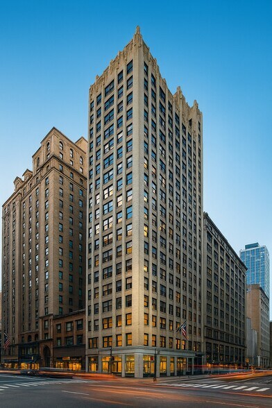 363 Penn Plaza, New York, NY for lease - Building Photo - Image 2 of 10