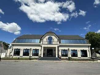 Plus de détails pour 141 Mansion Ave, Staten Island, NY - Commerce de détail à vendre