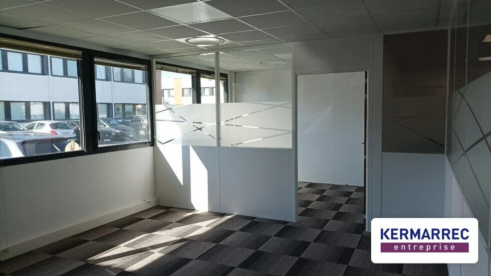 Bureau dans Rezé à louer - Photo du bâtiment - Image 1 de 10
