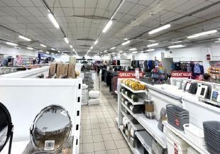 15 Alvescot Rd, Carterton à louer - Photo du bâtiment - Image 2 de 3