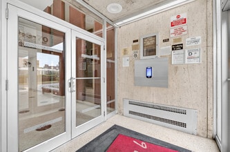 4370 Kissena Blvd, Flushing, NY for lease Interior Photo- Image 2 of 14