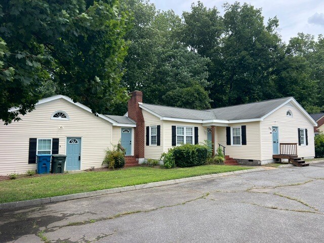 Plus de détails pour 636 Statesville Blvd, Salisbury, NC - Bureau à vendre