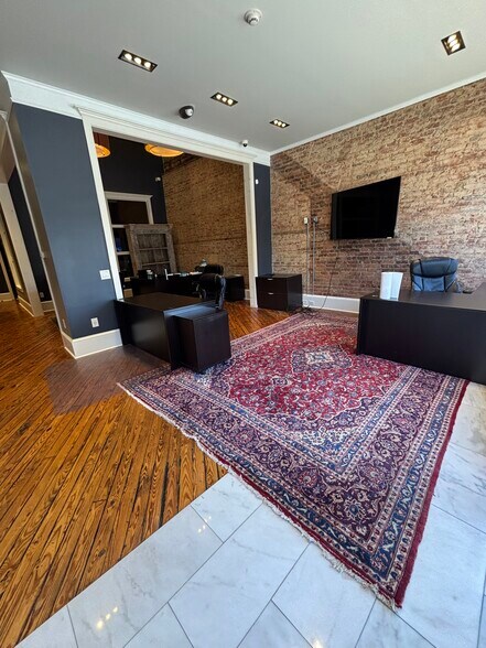 60 N Jackson St, Winder, GA à louer - Photo du bâtiment - Image 2 de 9