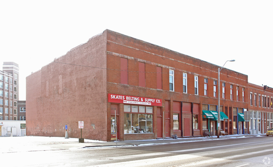 321-323 Southwest Blvd, Kansas City, MO à vendre - Photo principale - Image 1 de 1