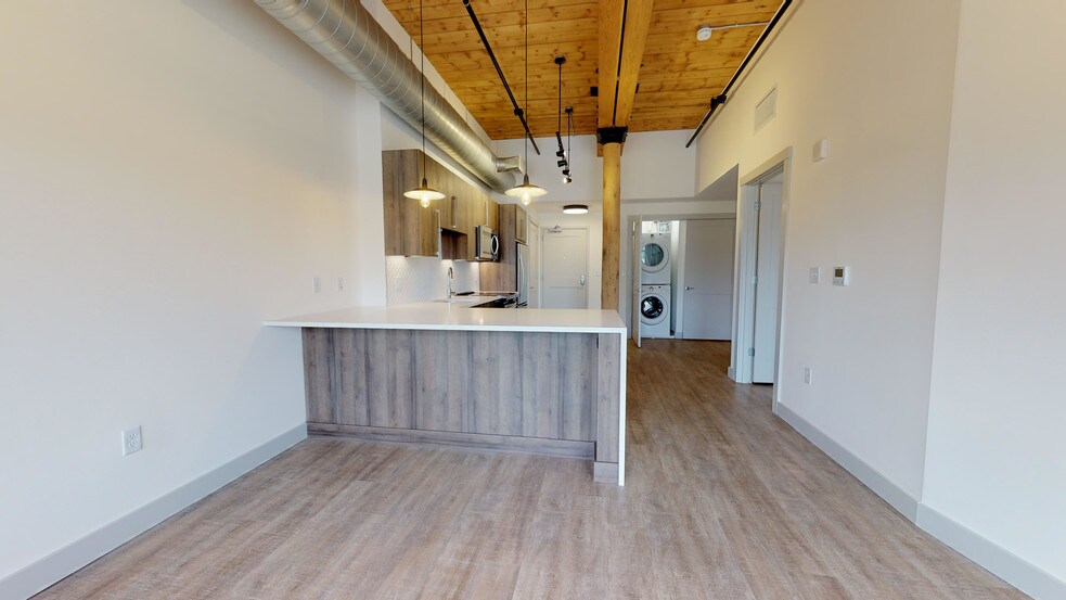 165 Thorndike St, Lowell, MA à vendre - Numérisation 3D de Matterport - Image 3 de 40