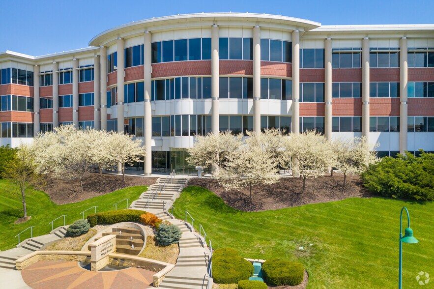 11161 Overbrook Rd, Leawood, KS à louer - Photo principale - Image 1 de 11