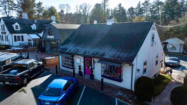More details for 1-3 Brick Walk Ln, Farmington, CT - Retail for Lease