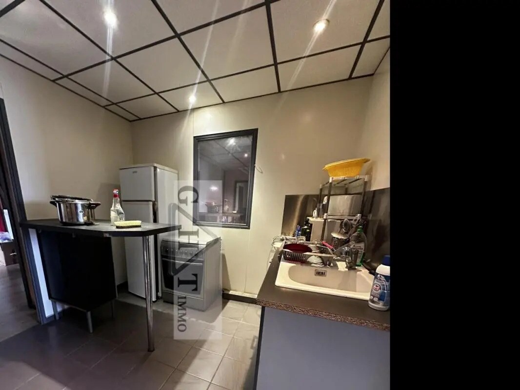 Industrial in Alfortville for sale Interior Photo- Image 1 of 9