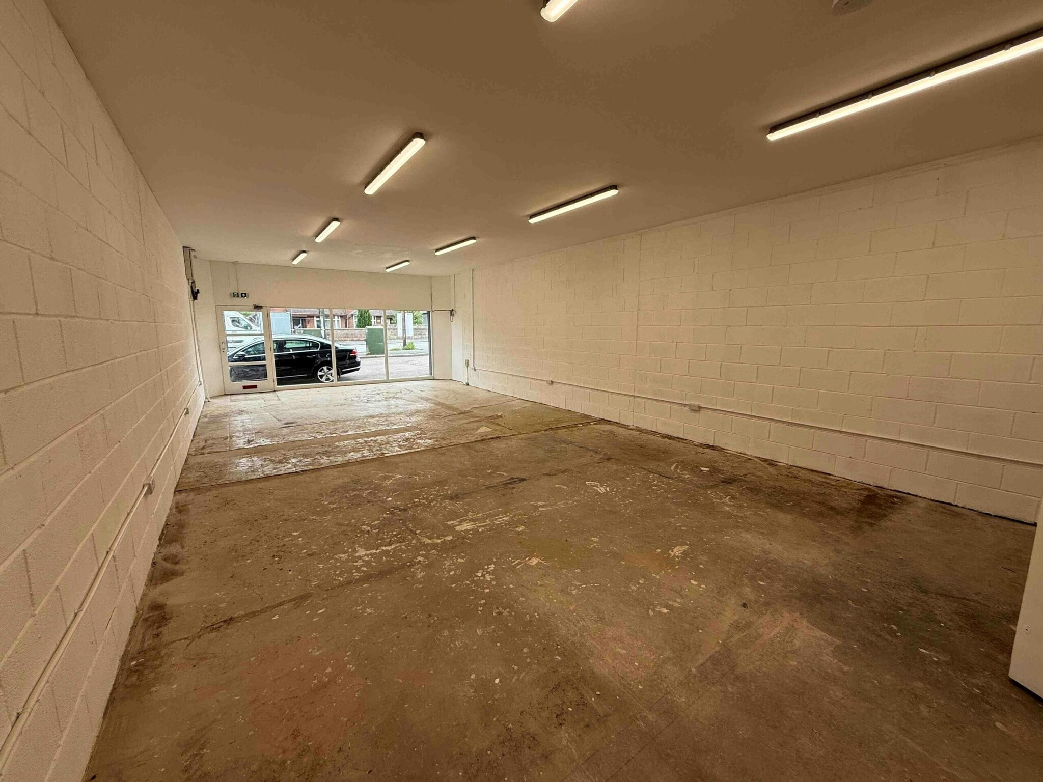 1256 Leek Rd, Stoke On Trent for lease Interior Photo- Image 1 of 3