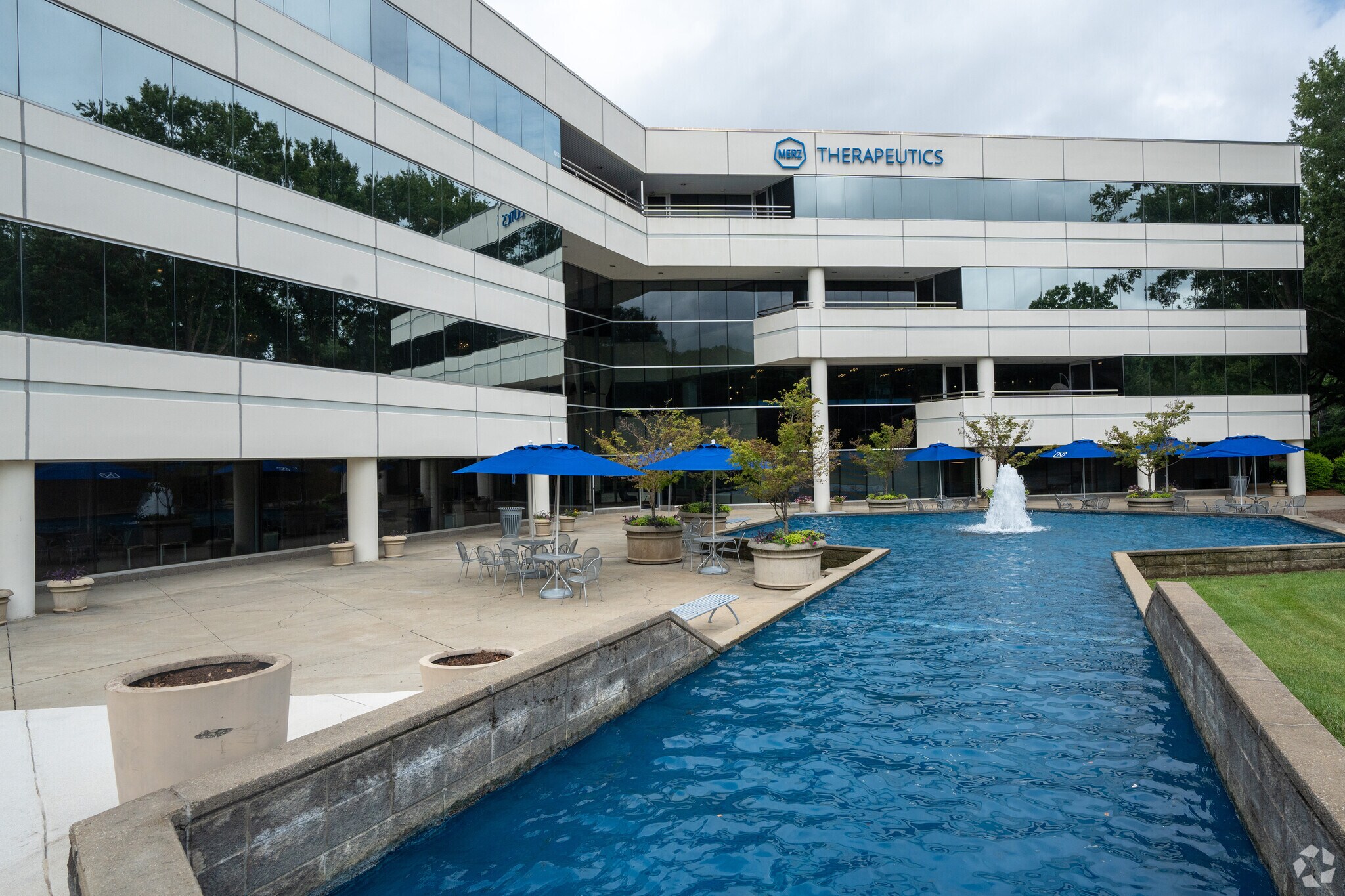 6601 Six Forks Rd, Raleigh, NC à louer Photo principale- Image 1 de 33