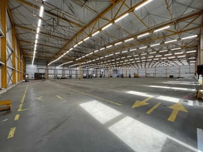 38 Rue Marcel Paul, Tremblay-en-France for lease Interior Photo- Image 2 of 5