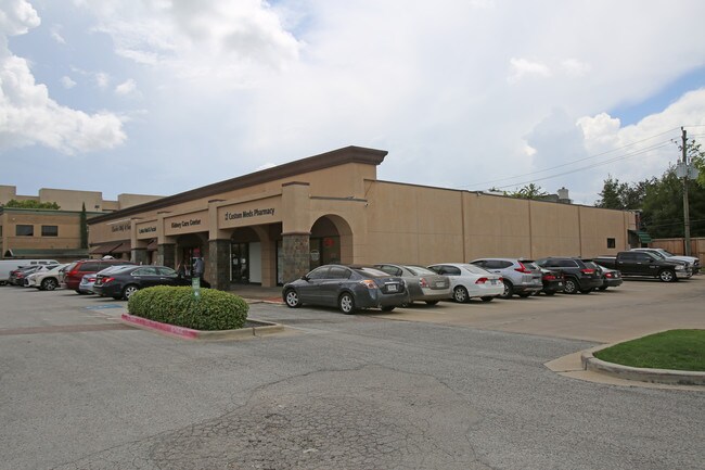 Plus de détails pour 4805 Bissonnet St, Bellaire, TX - Commerce de détail à louer