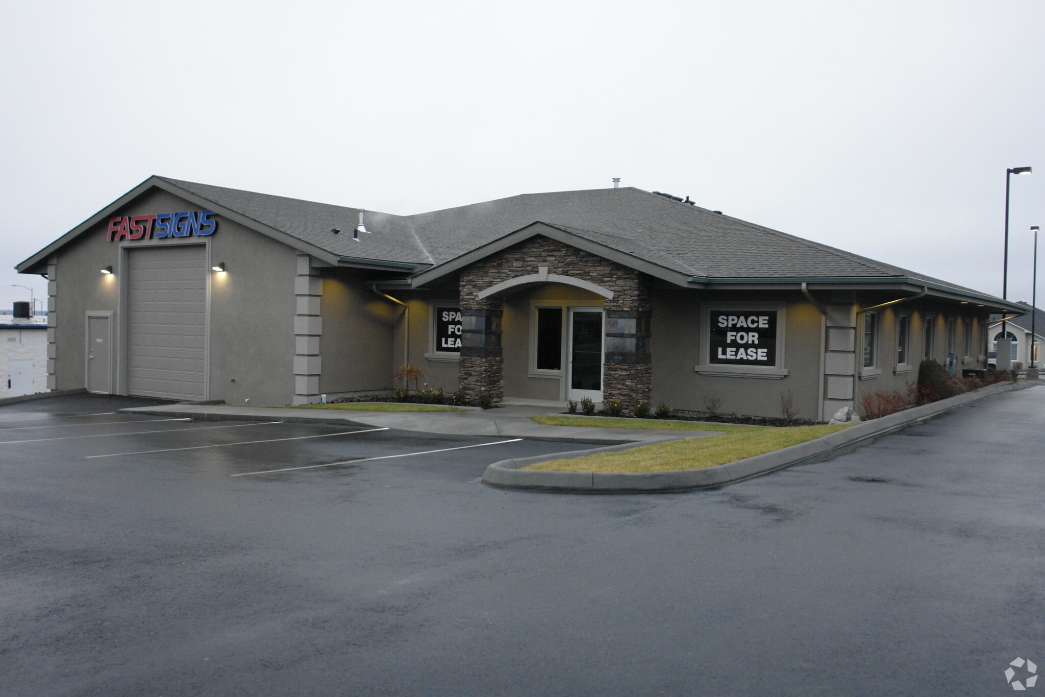 1409 N Pittsburg St, Kennewick, WA for lease Primary Photo- Image 1 of 3
