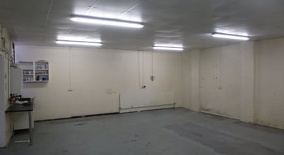 1 Cramp Hl, Wednesbury for lease Interior Photo- Image 2 of 10