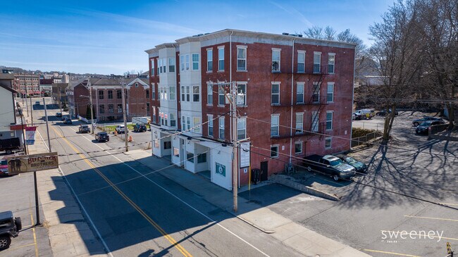 More details for 122 N Main St, Woonsocket, RI - Multifamily for Sale