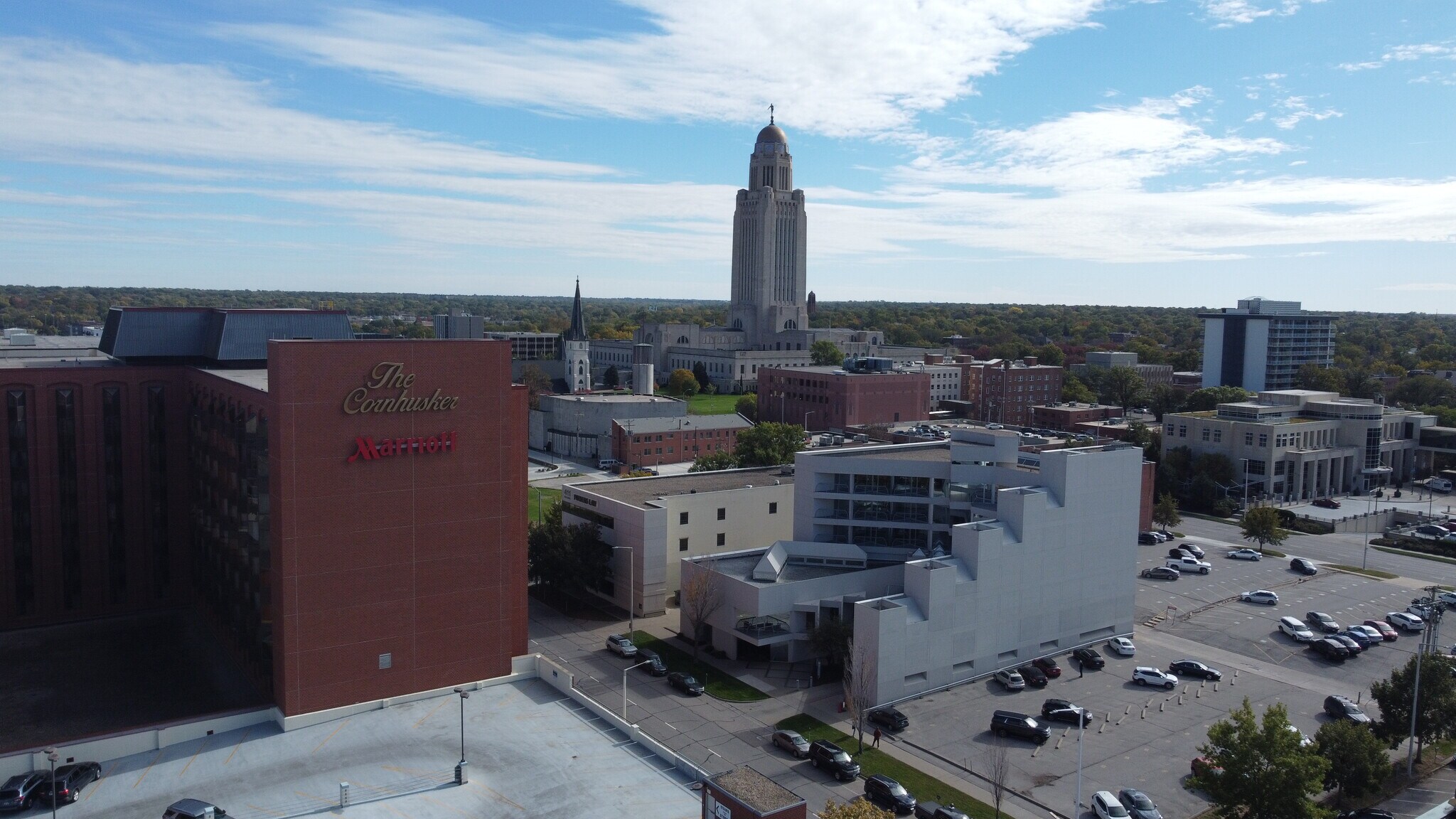 1225 L St, Lincoln, NE à vendre Photo principale- Image 1 de 39