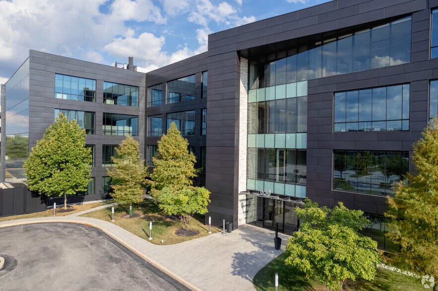 650 E Swedesford Rd, Wayne, PA à louer - Photo du bâtiment - Image 3 de 10