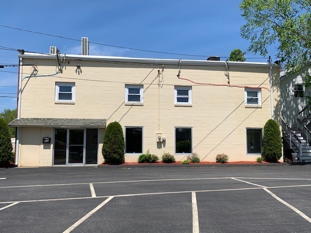 334 Boston Tpke, Shrewsbury, MA for lease - Building Photo - Image 3 of 4