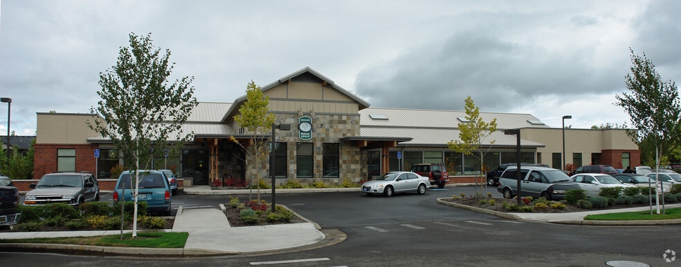 4135 Quest Dr, Eugene, OR for lease - Primary Photo - Image 3 of 4