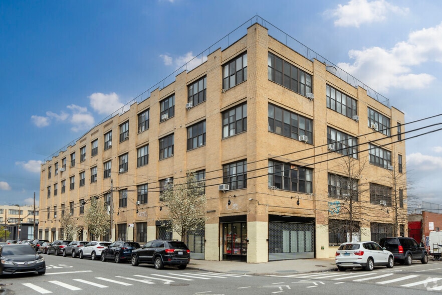 117 Grattan St, Brooklyn, NY for lease - Primary Photo - Image 1 of 19