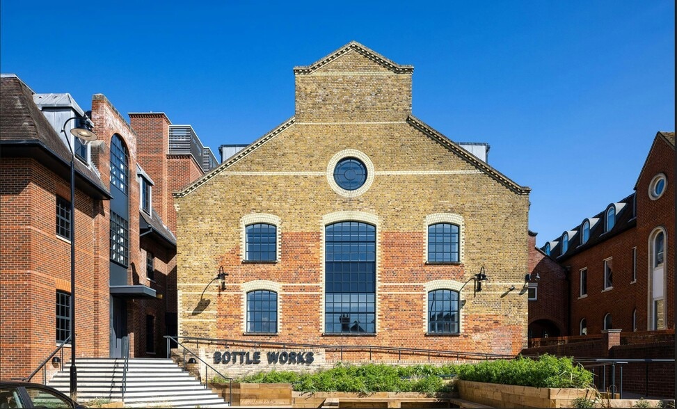 1-7 Stoke Rd, Guildford for lease - Building Photo - Image 2 of 13